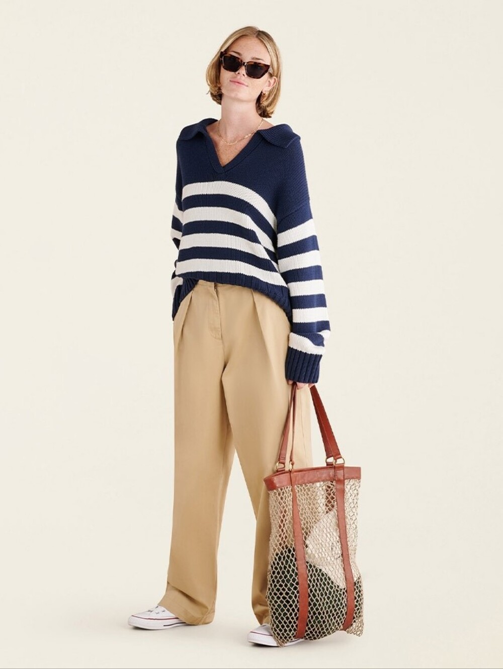 Roots Size 8 100% Organic Cotton Pleated Pants